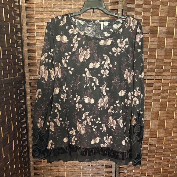 EUC Cato Chic Floral Women's Blouse in Black and Pink with Velvet Details - Picture 1 of 7